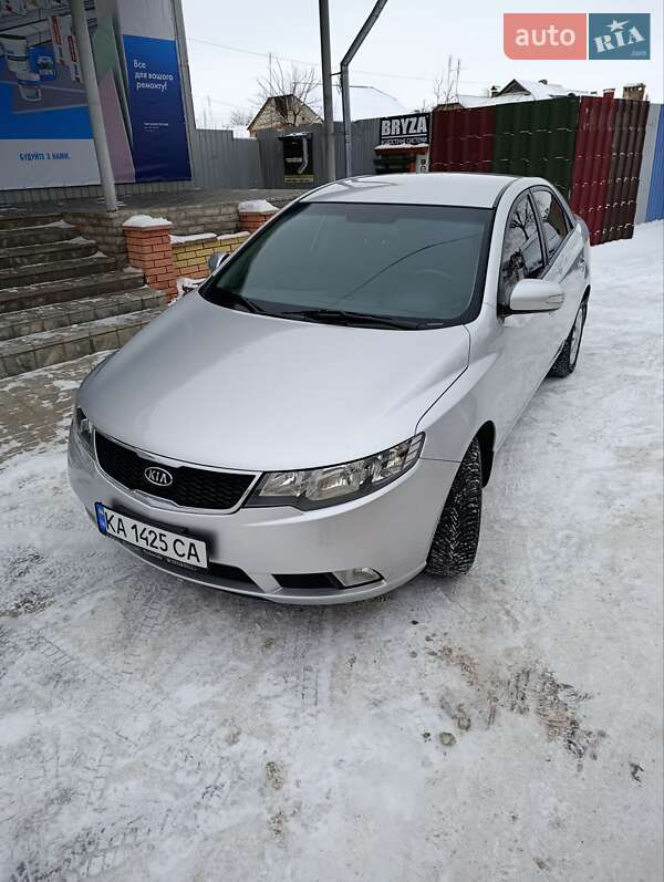 Седан Kia Cerato 2009 в Хмельнике