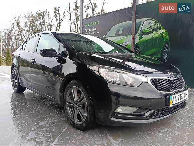 Седан Kia Cerato 2013 в Гостомеле