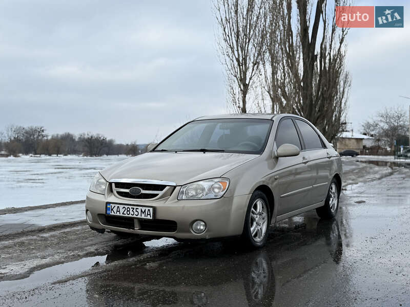 Kia Cerato 2006