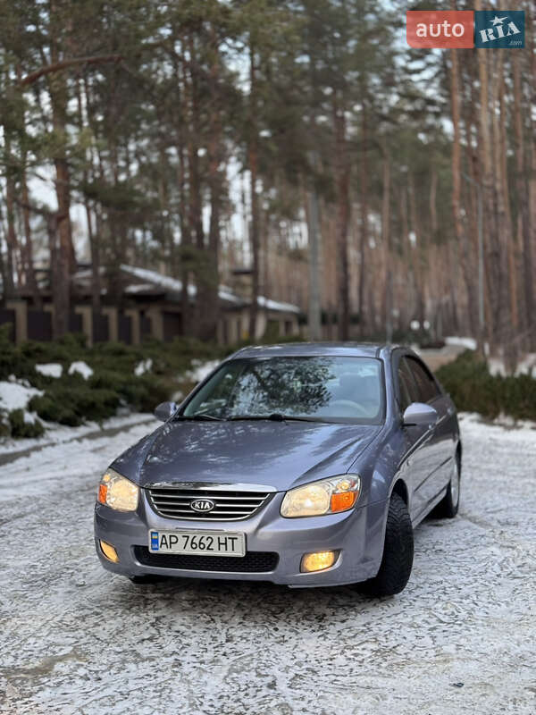 Седан Kia Cerato 2008 в Новомосковске фото Седан Kia Cerato 2008 в Новомосковске