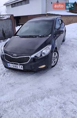 Седан Kia Cerato 2013 в Києві