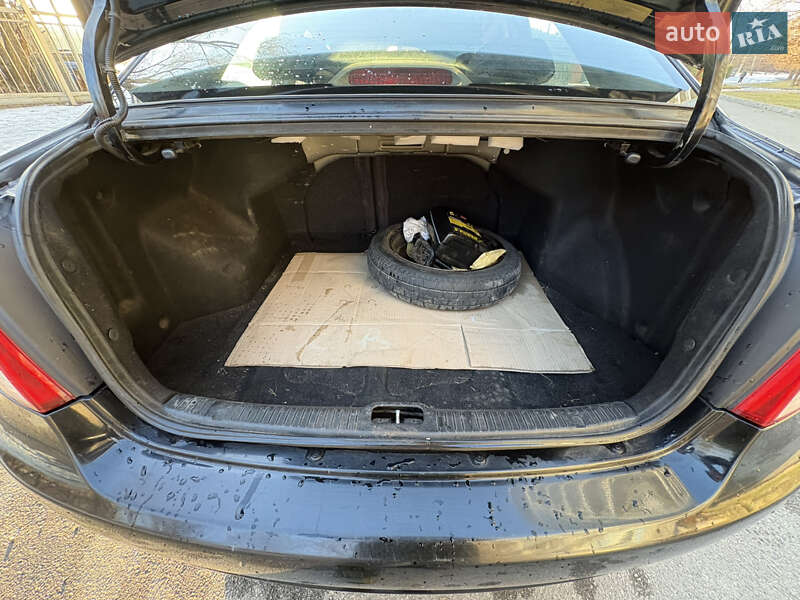 Седан Kia Cerato 2008 в Киеве