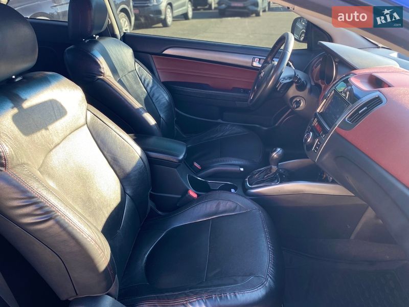 Купе Kia Cerato 2011 в Киеве