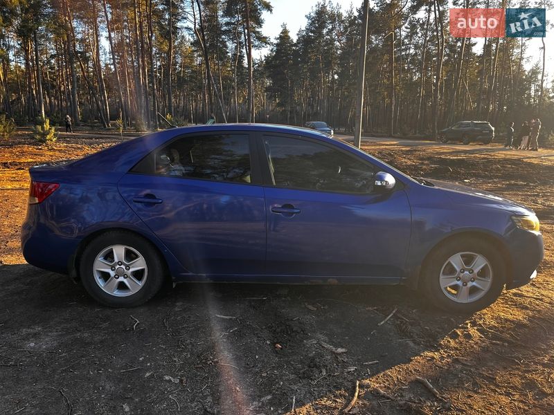 Седан Kia Cerato 2009 в Кропивницькому