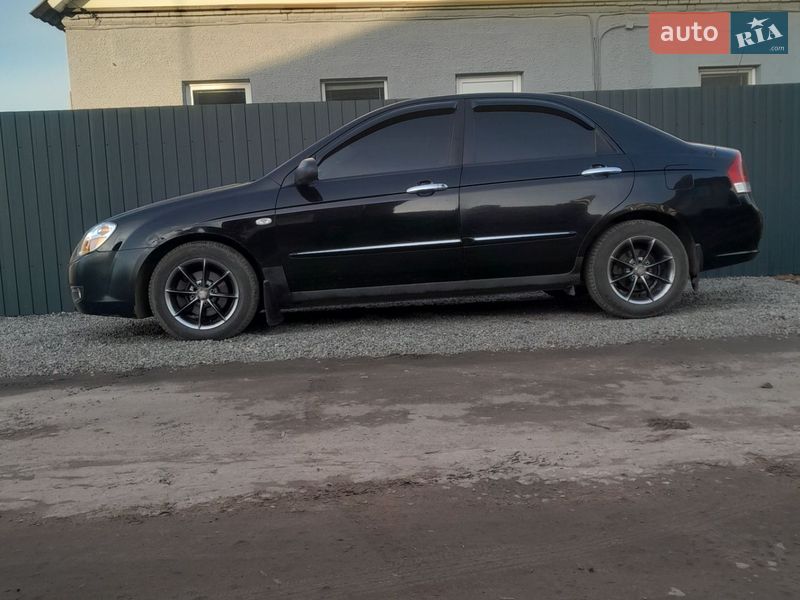 Седан Kia Cerato 2007 в Сумах