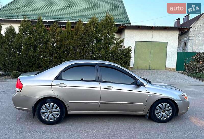 Седан Kia Cerato 2008 в Кропивницком фото 2 Седан Kia Cerato 2008 в Кропивницком