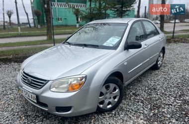 Седан Kia Cerato 2008 в Новой Ушице