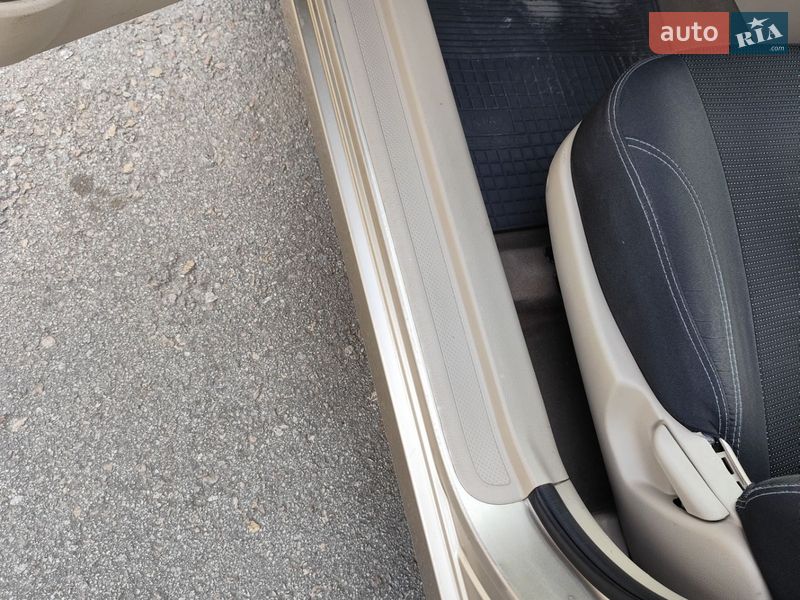 Седан Kia Cerato 2007 в Запоріжжі