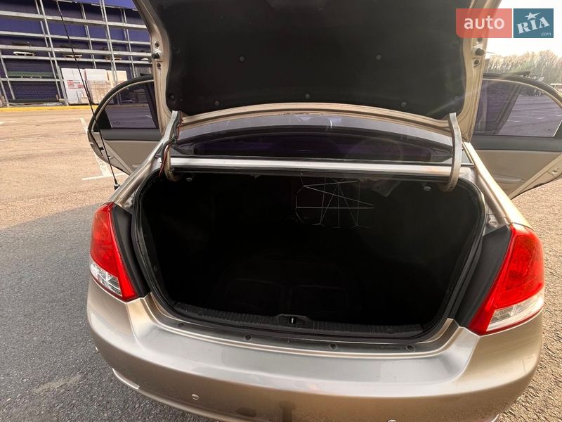 Седан Kia Cerato 2007 в Запоріжжі