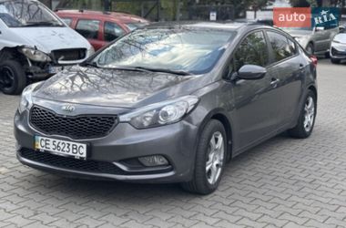 Седан Kia Cerato 2013 в Чернівцях