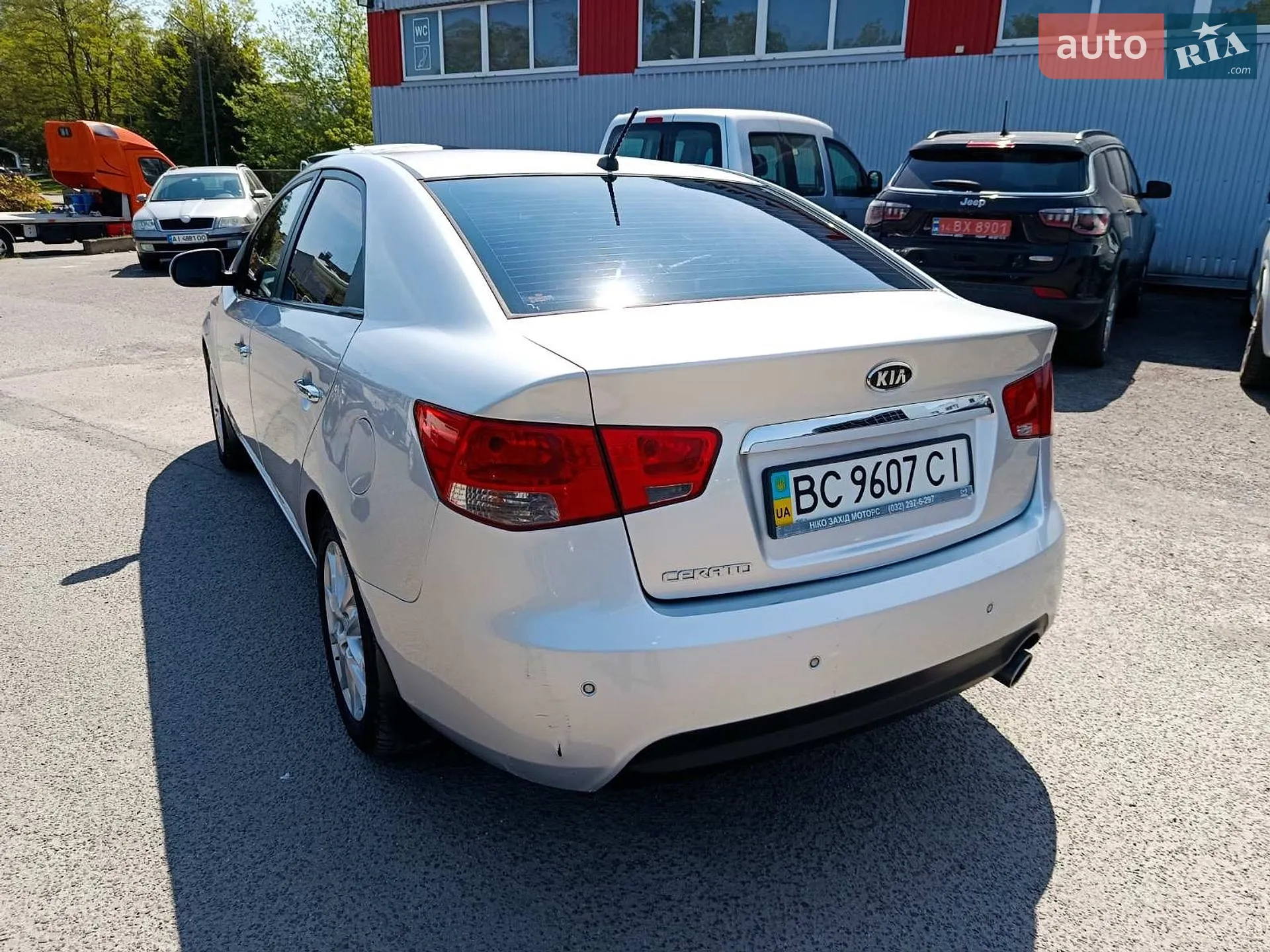 2010 Kia Cerato - мініатюра 4