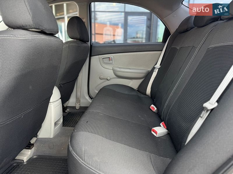 Седан Kia Cerato 2008 в Киеве