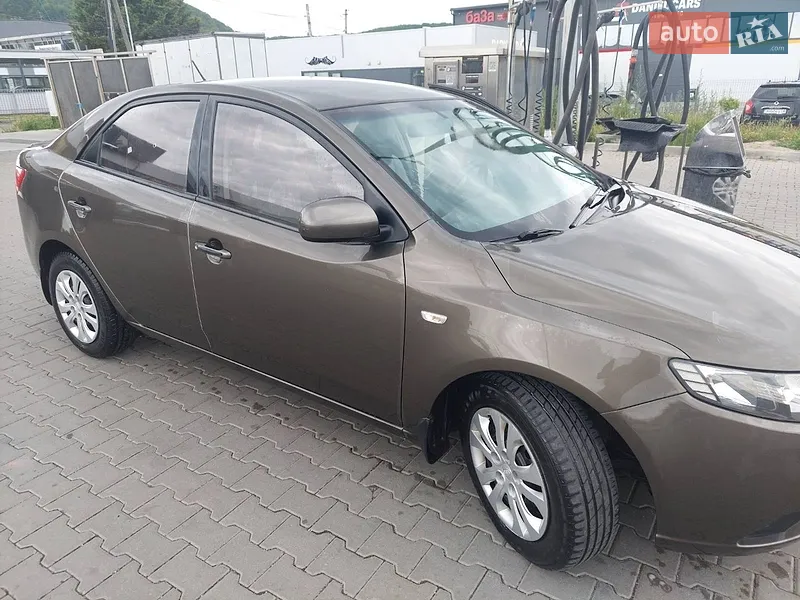 Kia Cerato 2008 VIN Y6LFE22728L013743 фото оголошення 11 з 41
