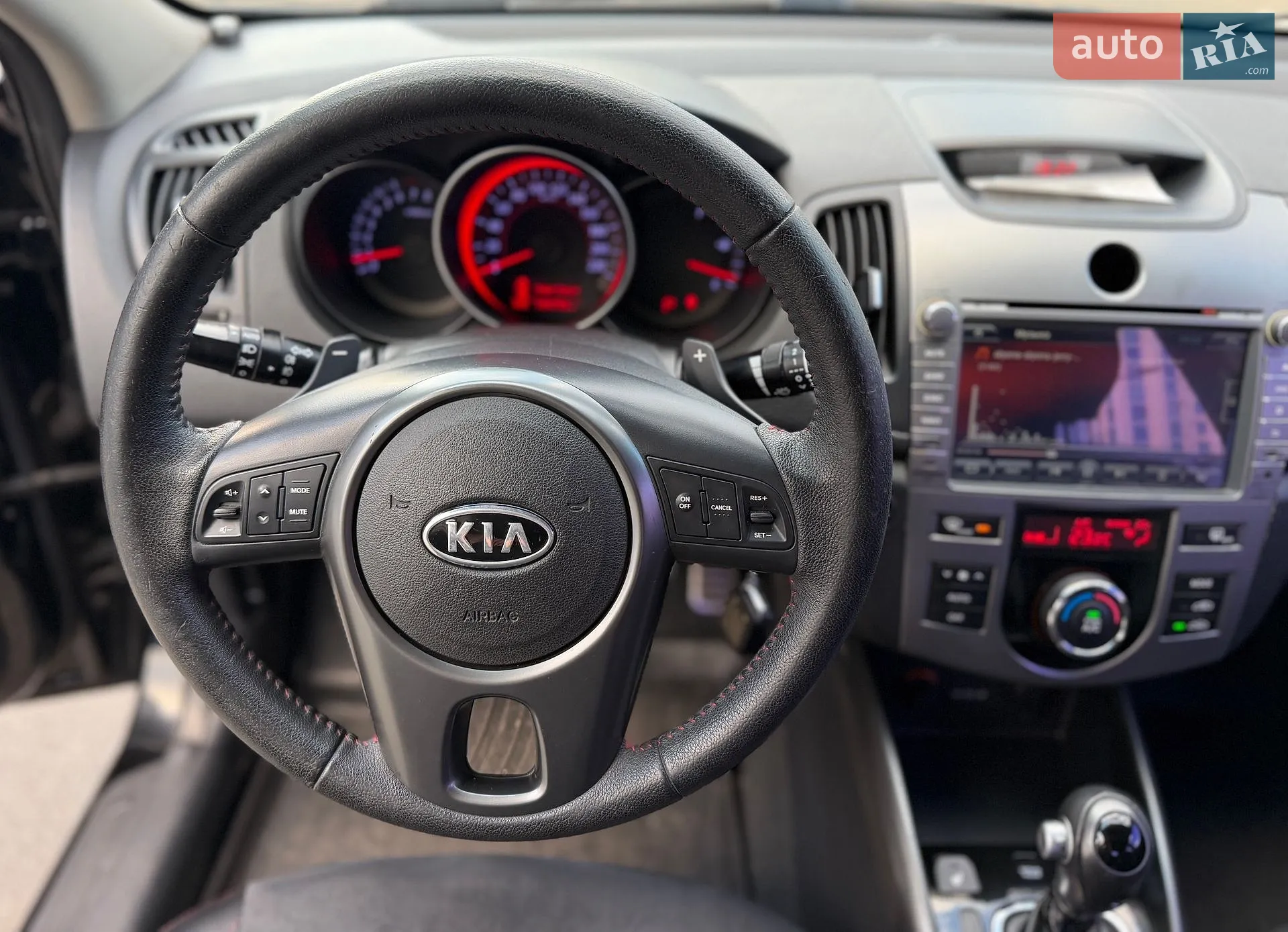 2011 Kia Cerato - мініатюра 29