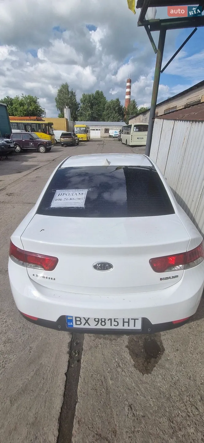 2010 Kia Cerato - мініатюра 14