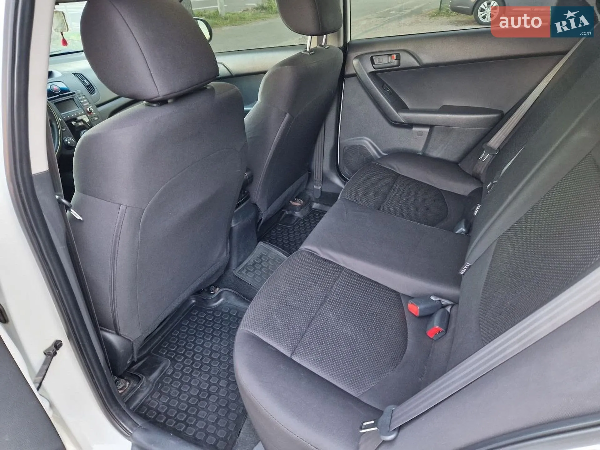 2012 Kia Cerato - мініатюра 23