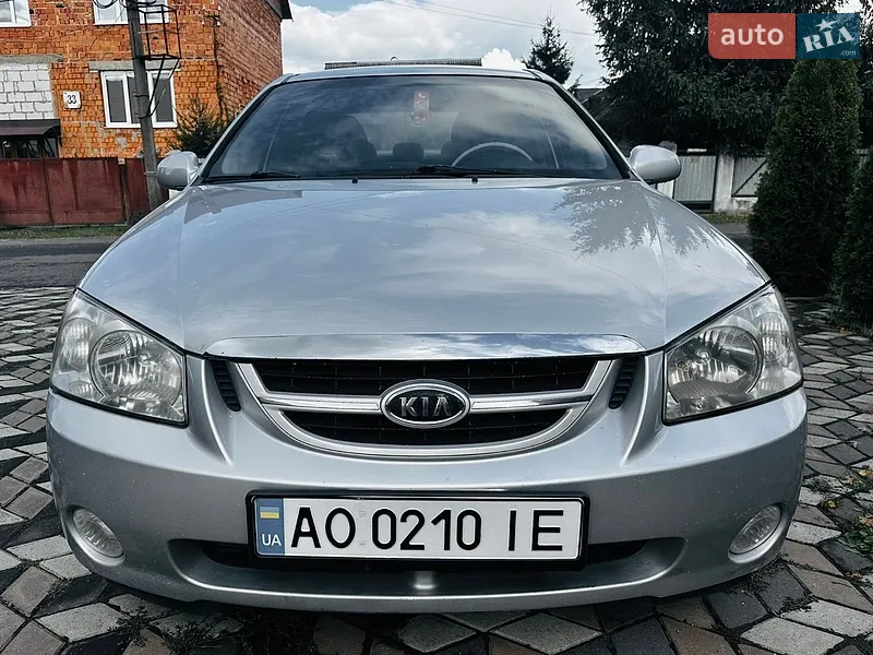 Kia Cerato 2006
