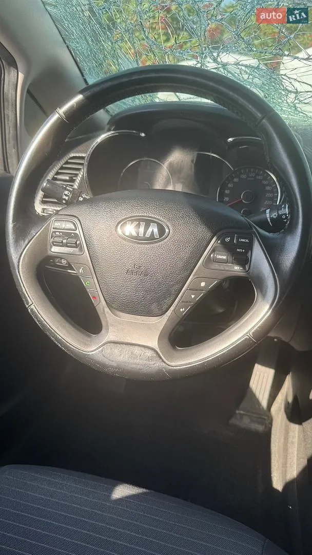 2013 Kia Cerato - мініатюра 42