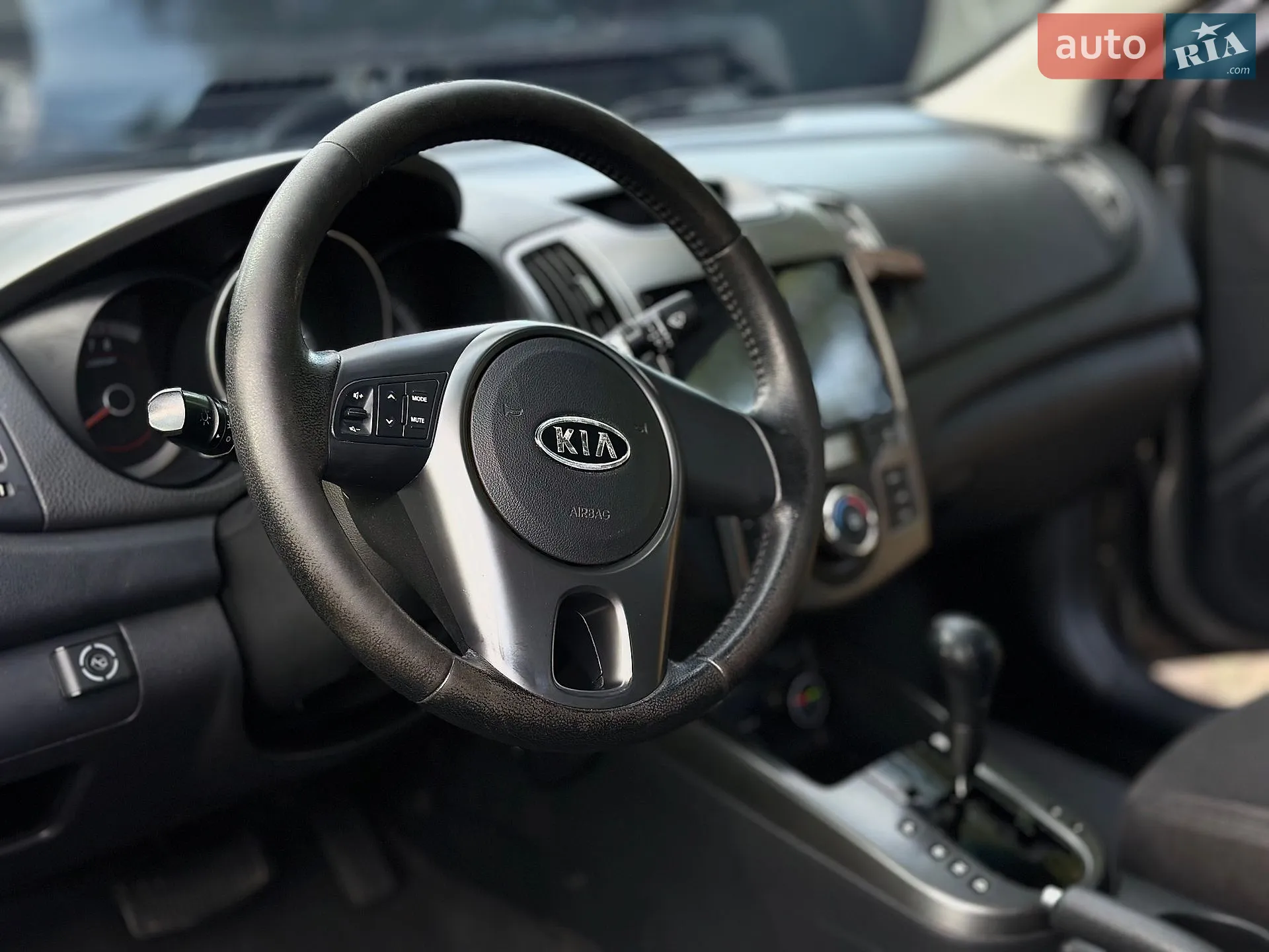 2010 Kia Cerato - мініатюра 13