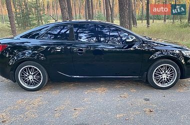 Купе Kia Cerato 2010 в Александровке