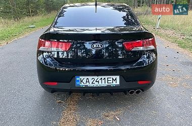 Купе Kia Cerato 2010 в Александровке
