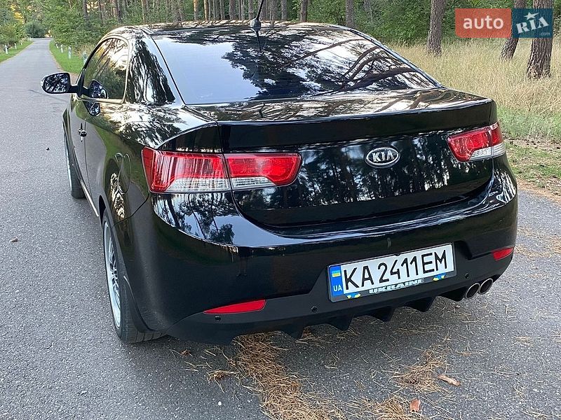 Купе Kia Cerato 2010 в Александровке