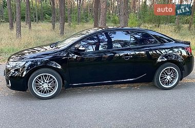 Купе Kia Cerato 2010 в Александровке