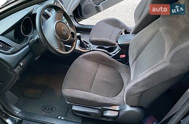 Купе Kia Cerato 2010 в Александровке