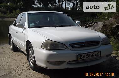 Седан Kia Clarus 2000 в Кременчуге