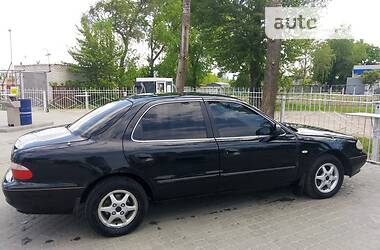 Седан Kia Clarus 1997 в Кременчуге