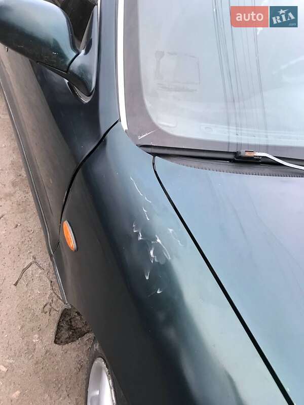 Седан Kia Clarus 1998 в Люботине