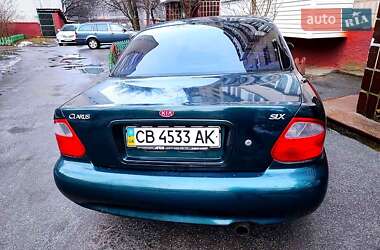 Седан Kia Clarus 1999 в Чернигове