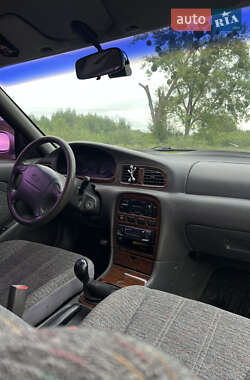 Седан Kia Clarus 1996 в 