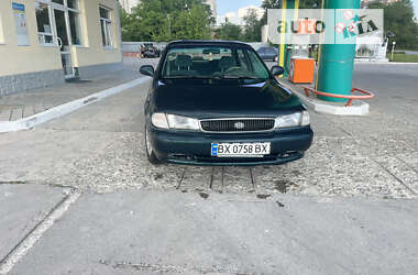 Седан Kia Clarus 1996 в Каменец-Подольском