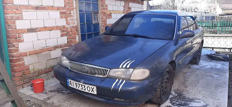 Kia Clarus