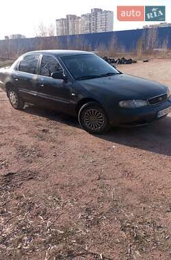 Седан Kia Clarus 1997 в Киеве