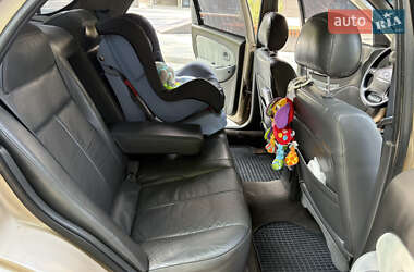 Седан Kia Clarus 1998 в 