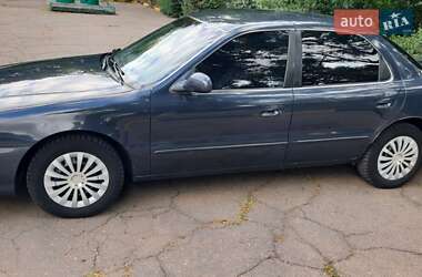 Седан Kia Clarus 1999 в 