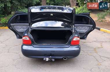 Седан Kia Clarus 1999 в 