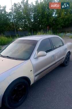 Седан Kia Clarus 1997 в 