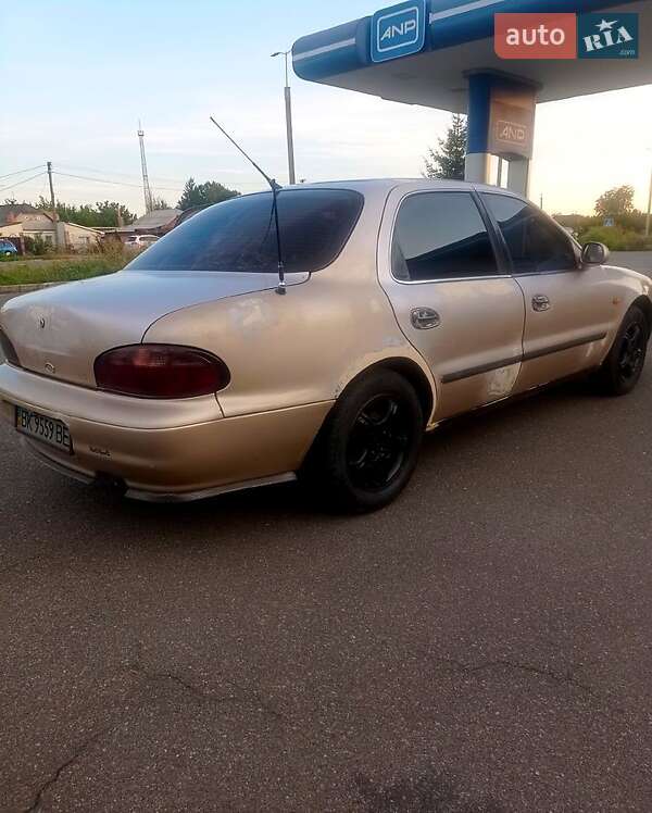 Седан Kia Clarus 1997 в Бердичеве