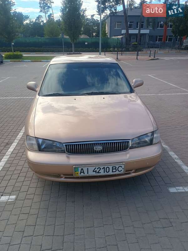 Седан Kia Clarus 1997 в 