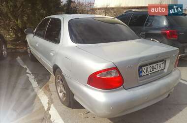 Седан Kia Clarus 1998 в 