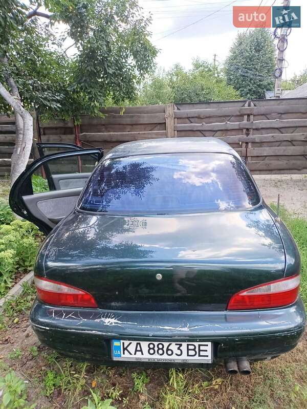 Седан Kia Clarus 1997 в Києві
