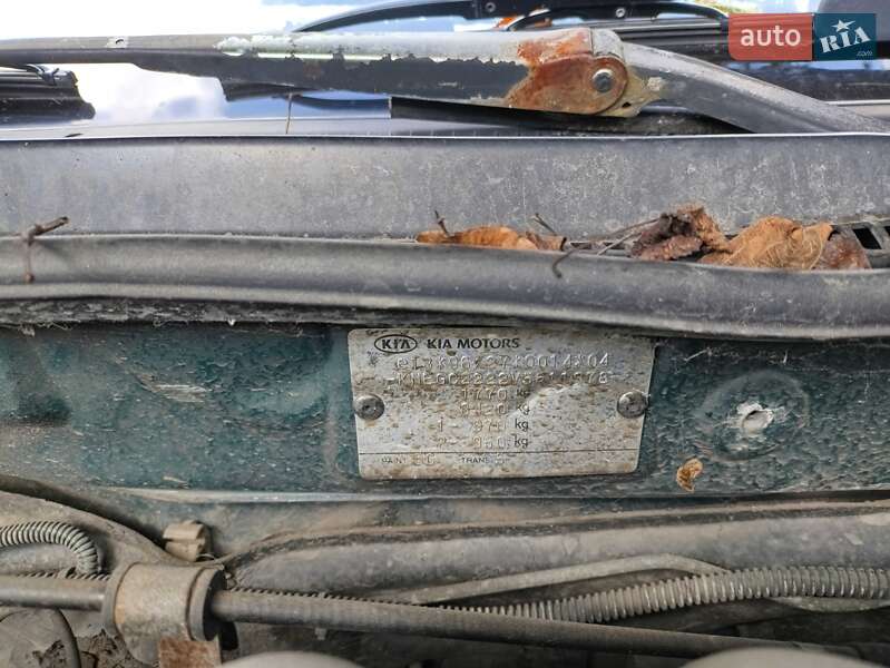 Седан Kia Clarus 1997 в Києві