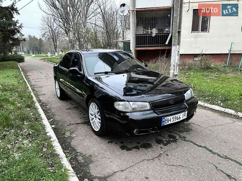 Седан Kia Clarus 1997 в Одессе