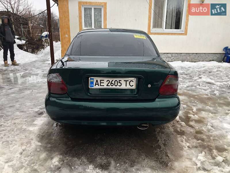 Седан Kia Clarus 1998 в Харькове