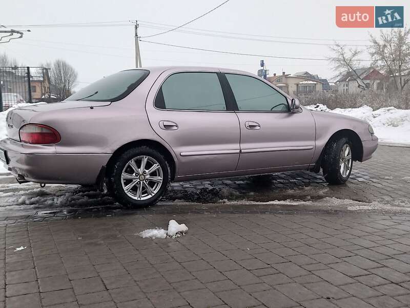 Седан Kia Clarus 1997 в Івано-Франківську