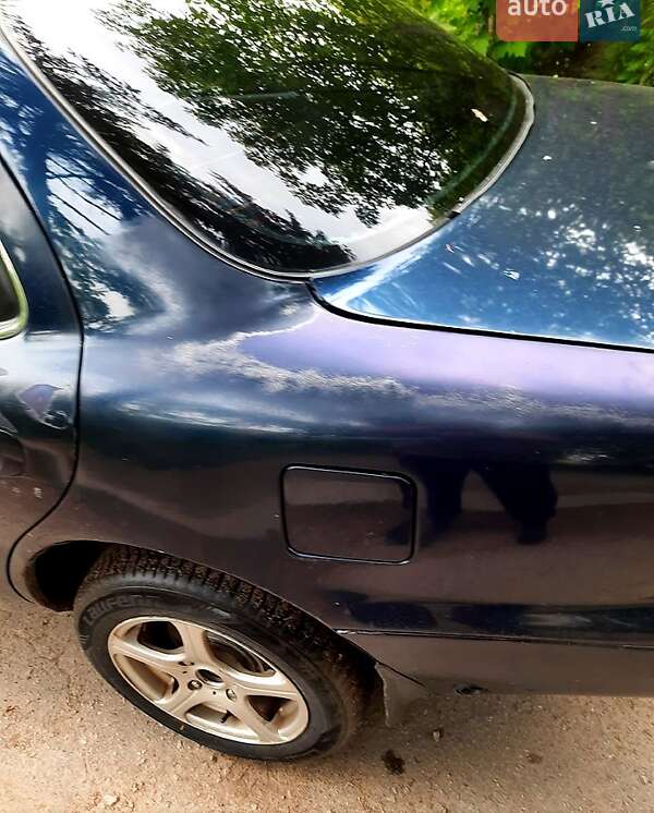 Седан Kia Clarus 1997 в Житомире