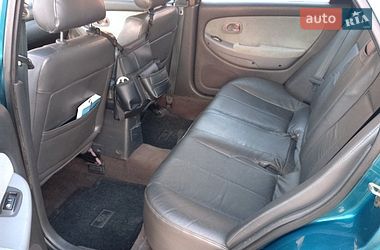Седан Kia Clarus 1998 в Нетешине